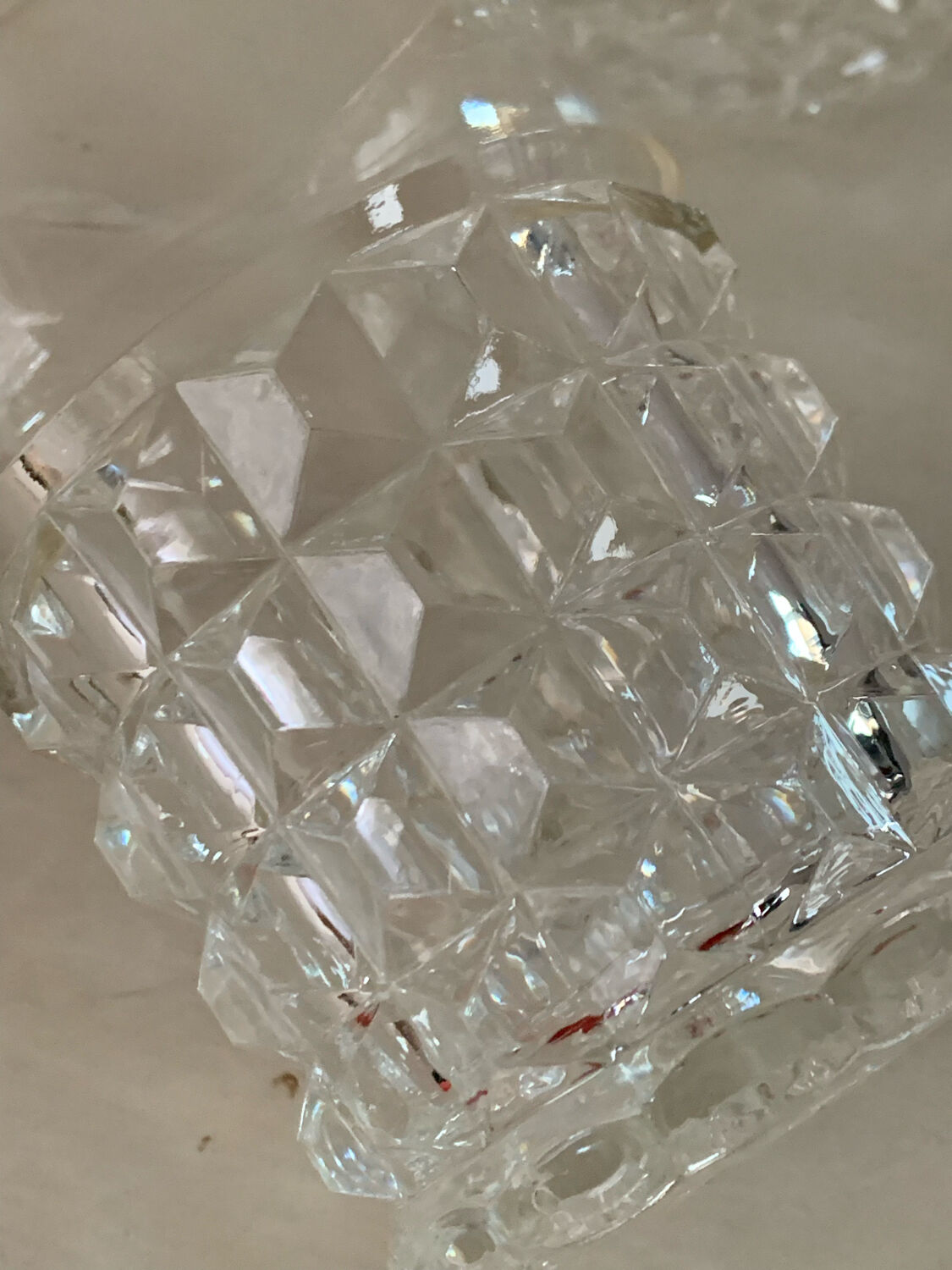 Whisky glasses and carafe