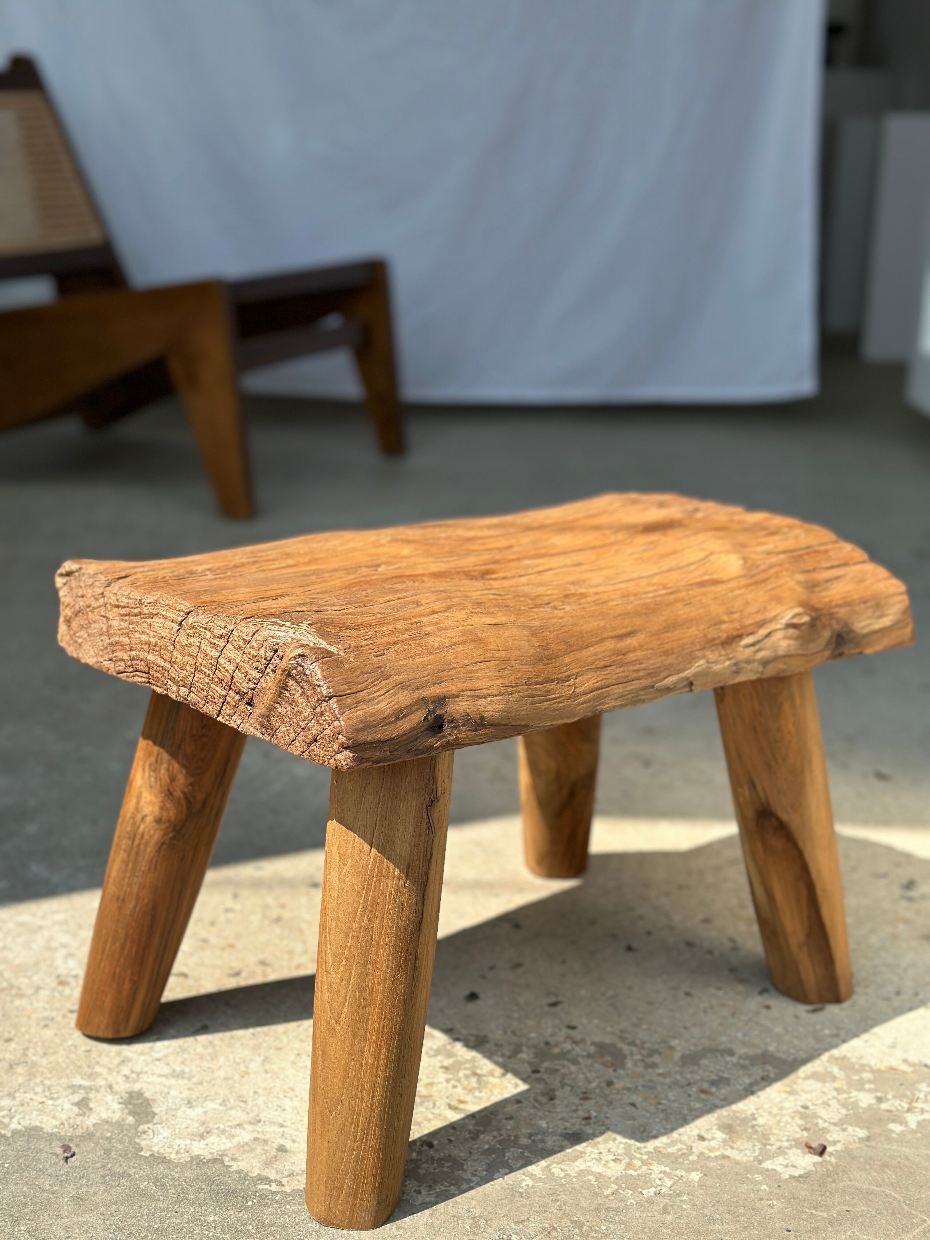 Small side table or stool in blond teak H:30 L43 l27
