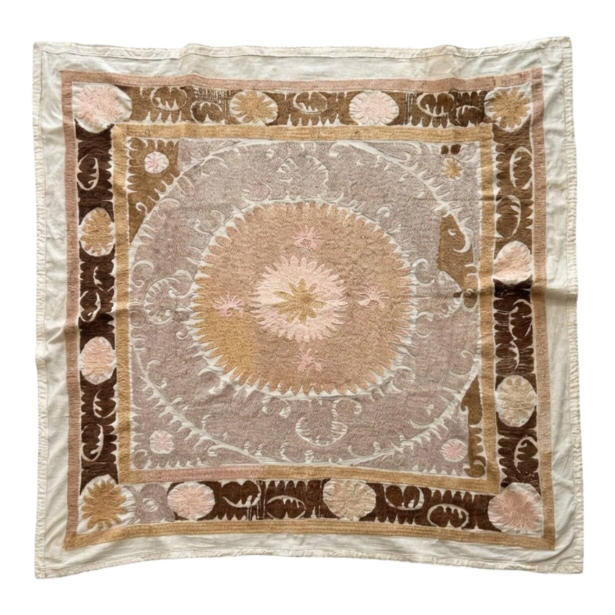 Vintage hand-embroidered tablecloth 139x148 cm