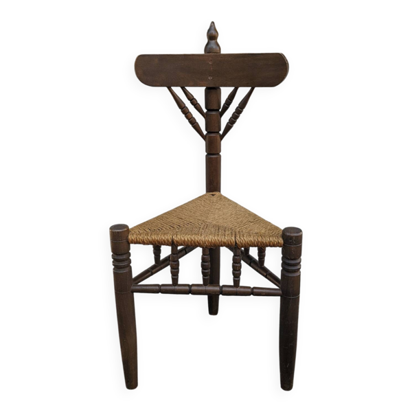 Chaise d'angle tripode XIX bois tourné jonc hollande