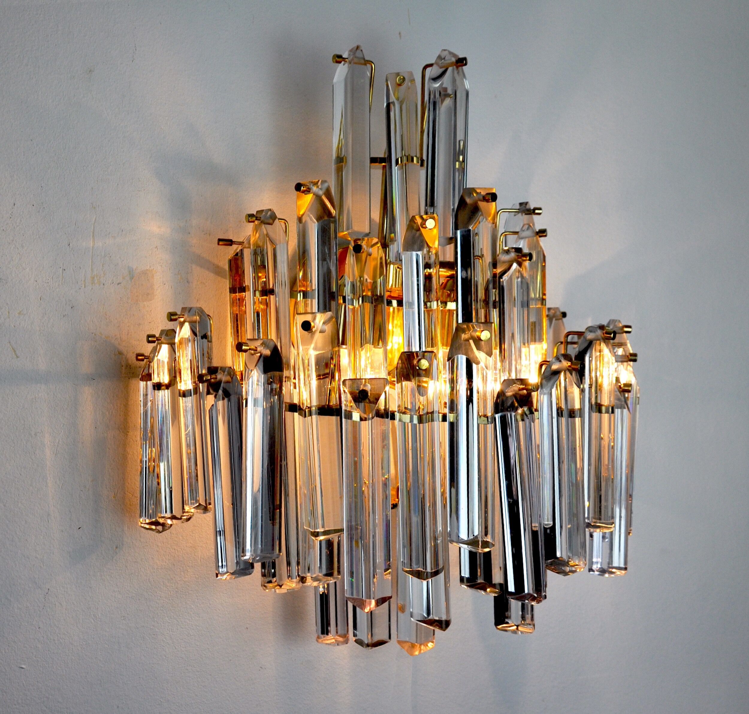 Venini wall light, 3 levels, Murano glass, Italy, 1970.