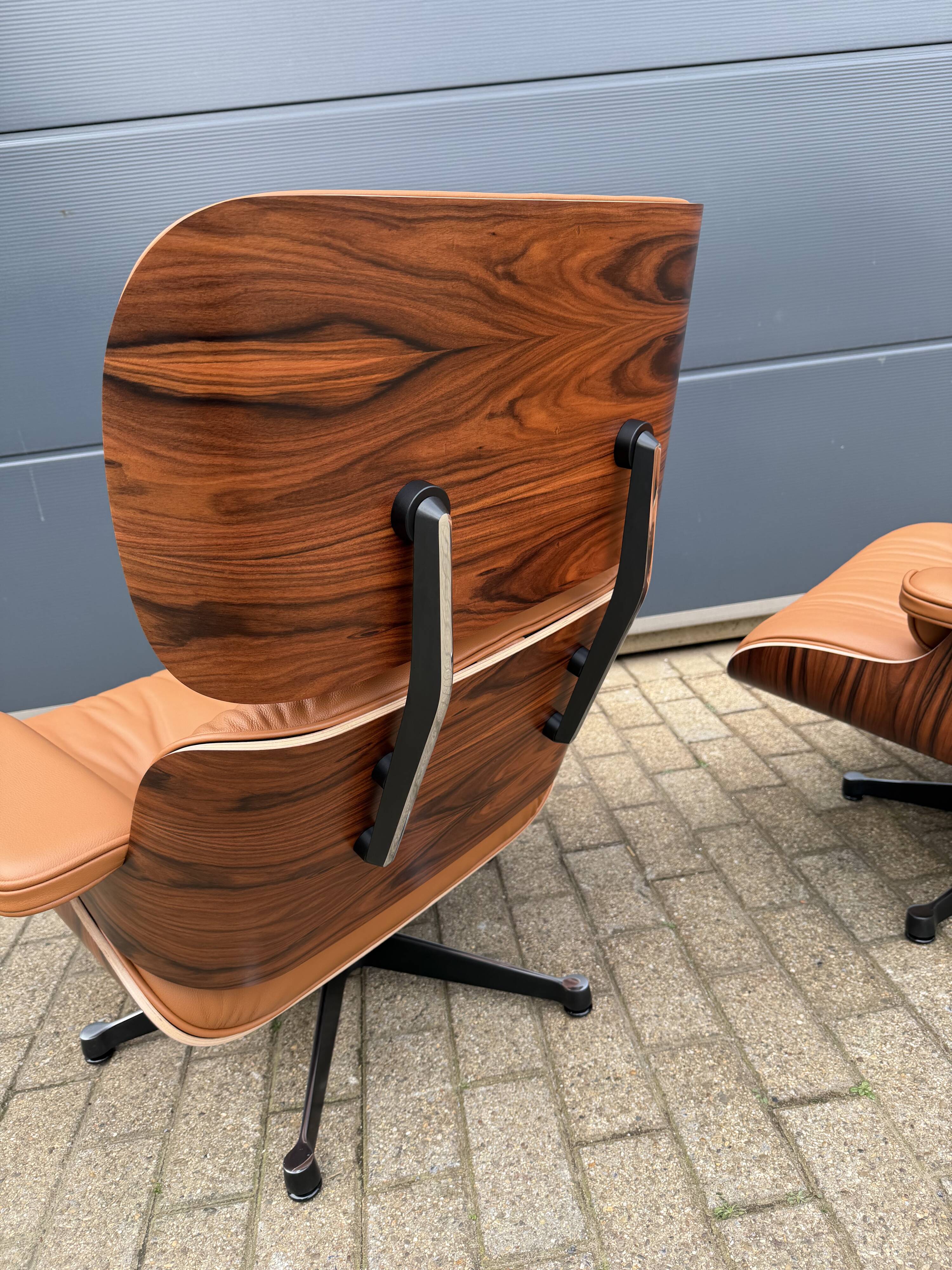 2 x Vitra Eames Lounge Chair XL + Ottoman, Cognac leather & Santos Rosewood