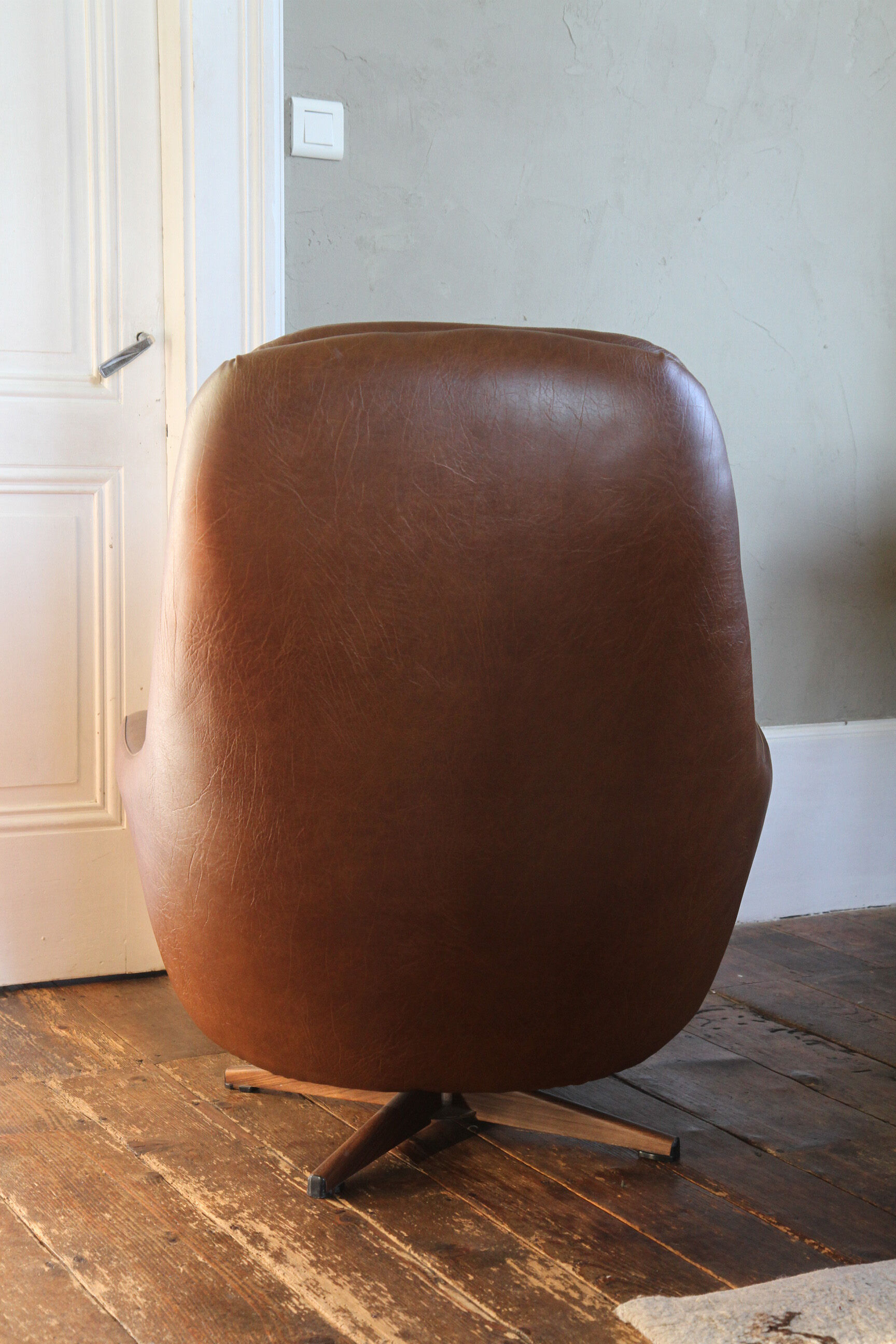 Swedfurn swivel chair from the 1960s