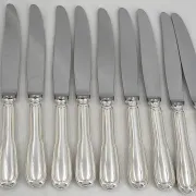 Christofle Chinon, Set of 12 silver-plated table knives in excellent condition.