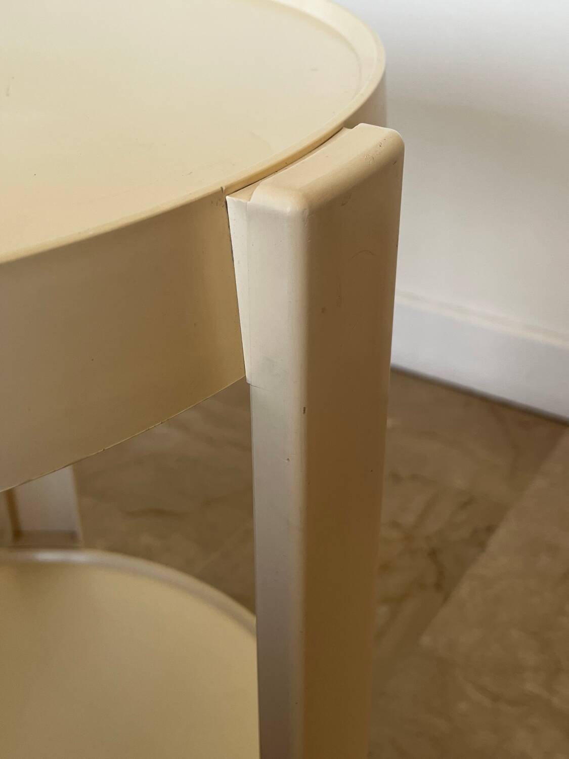 Vintage 70s serving trolley