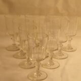 10 wine glasses