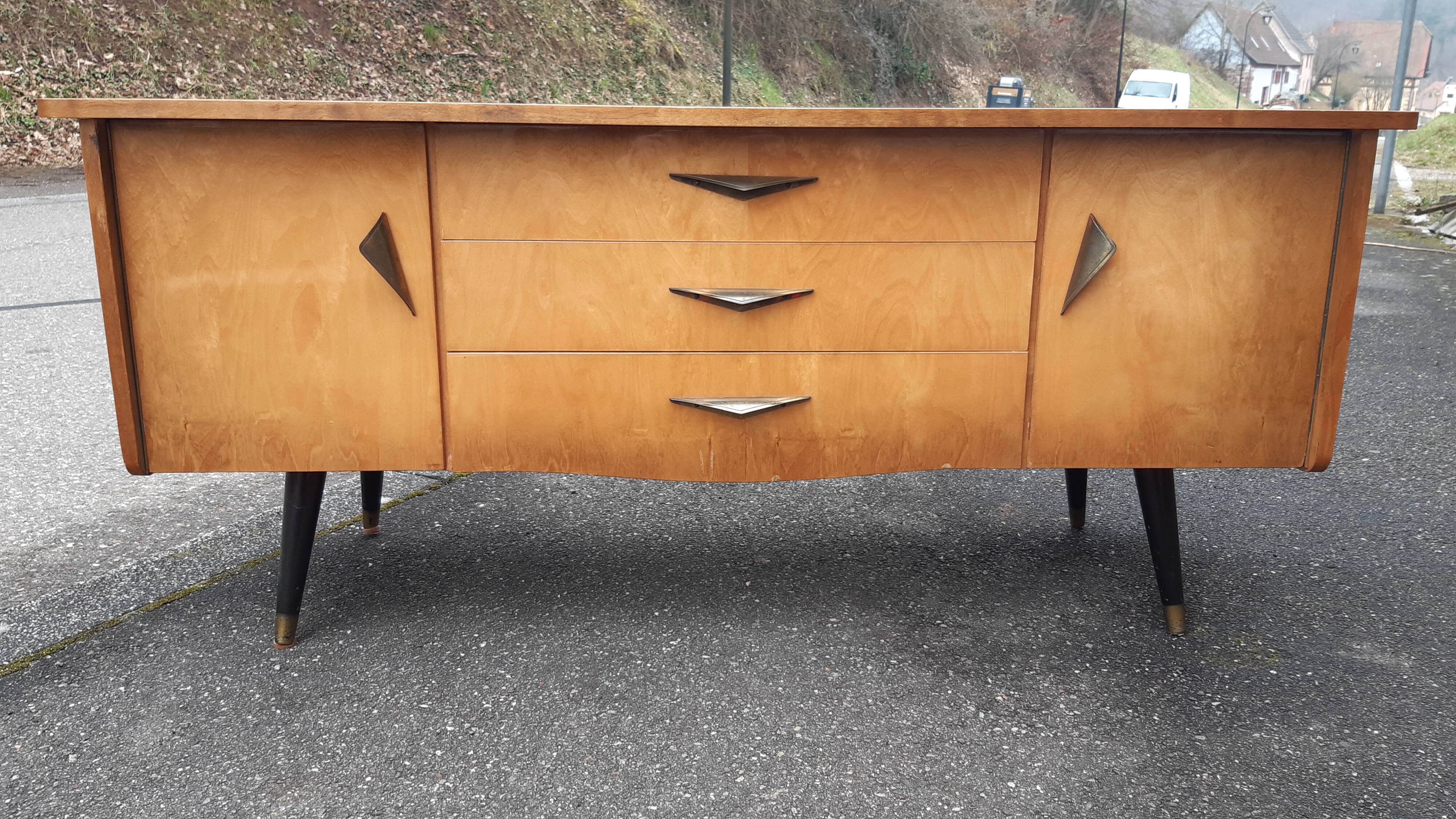Vintage bass enfilade