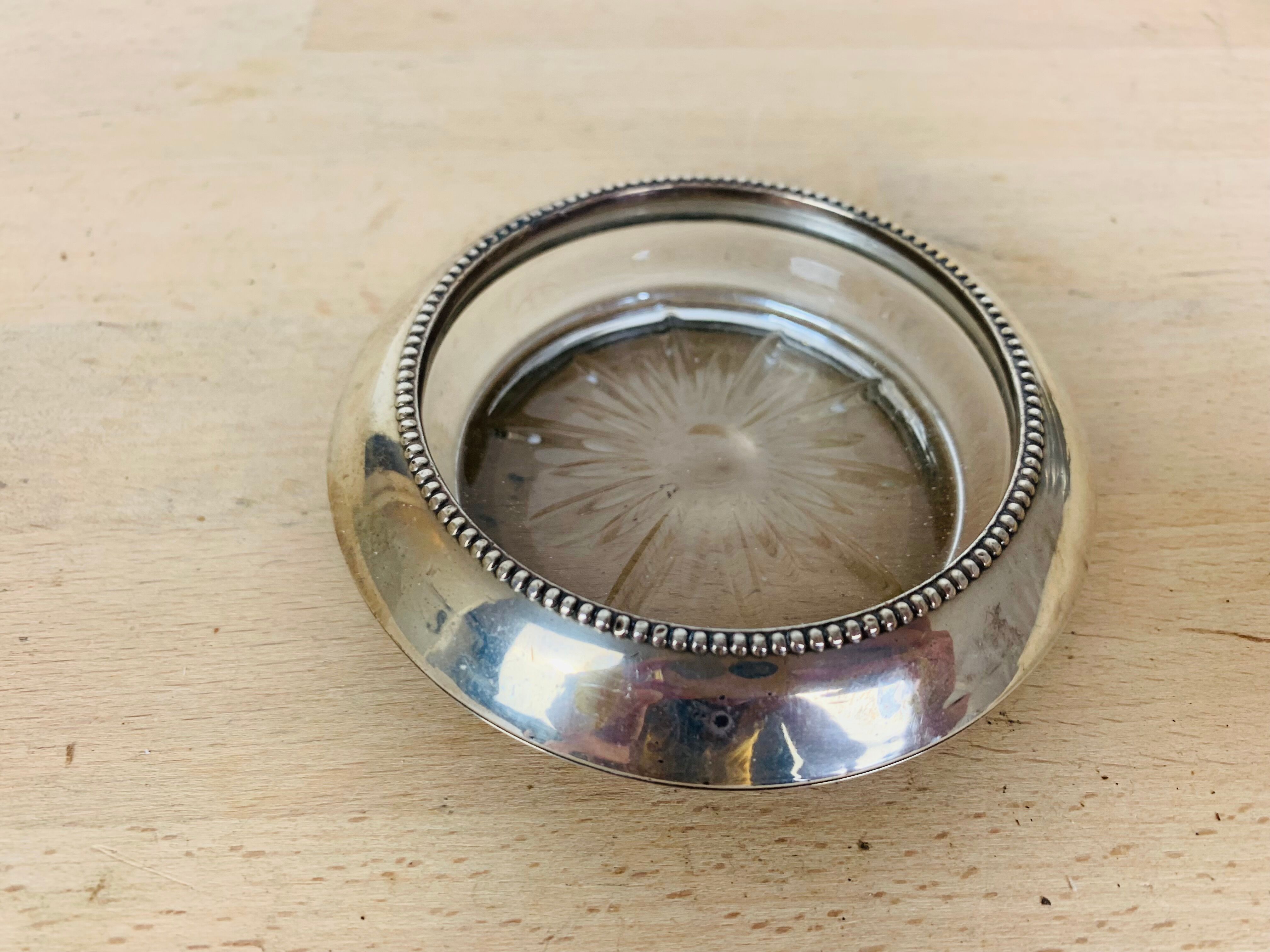 5 silver metal coasters Frank Whiting & Co