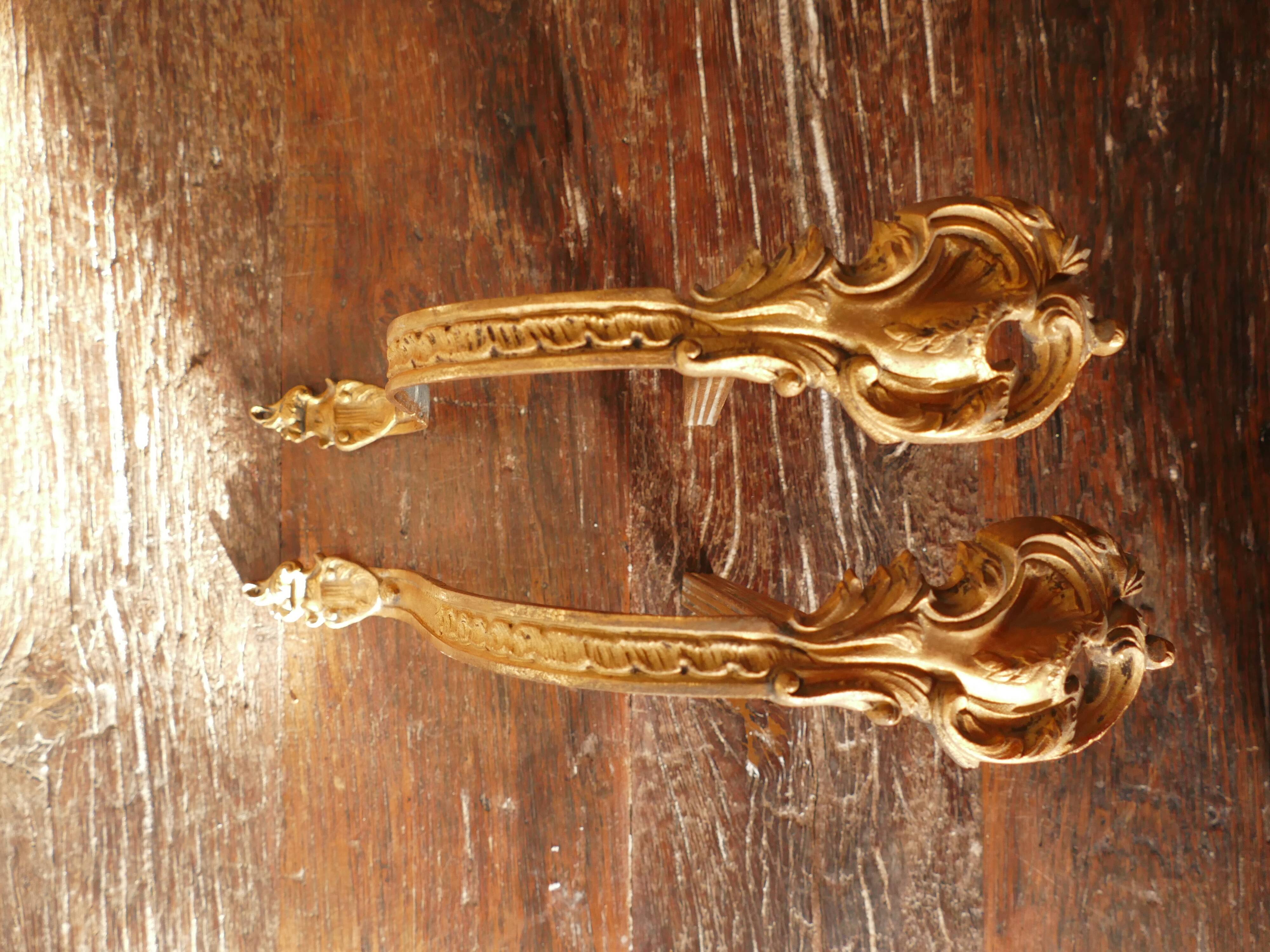 Pair of curtain tiebacks