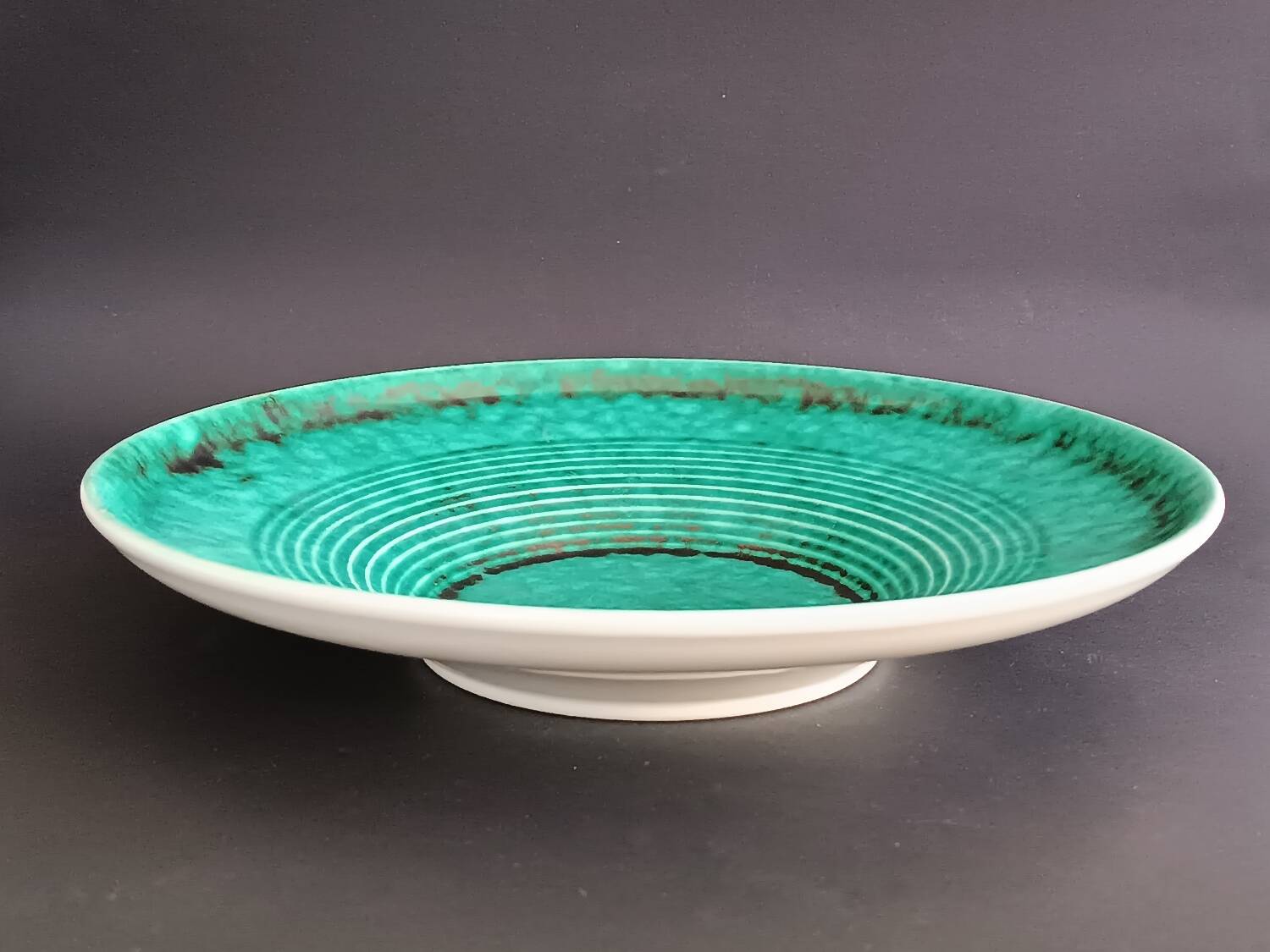 Villeroy and Boch Art Deco green ceramic bowl