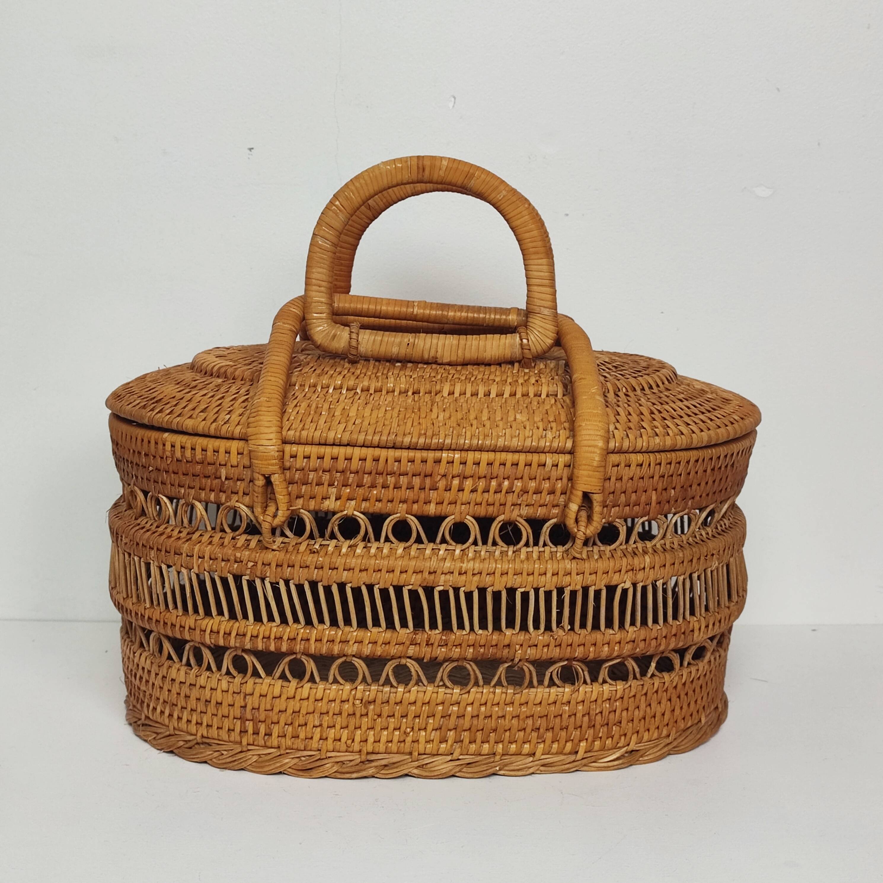 Rattan basket
