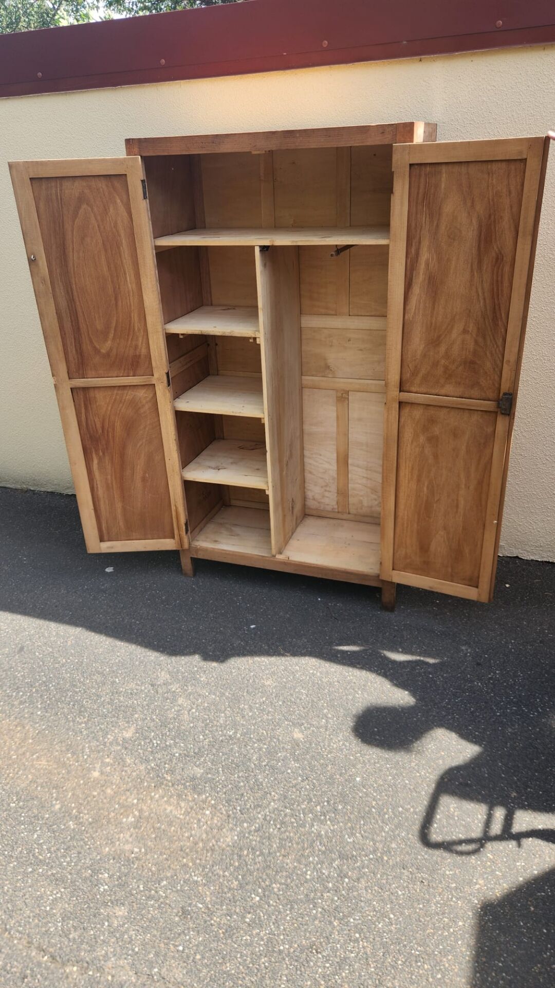 Armoire parisienne 2 portes décapee 1950