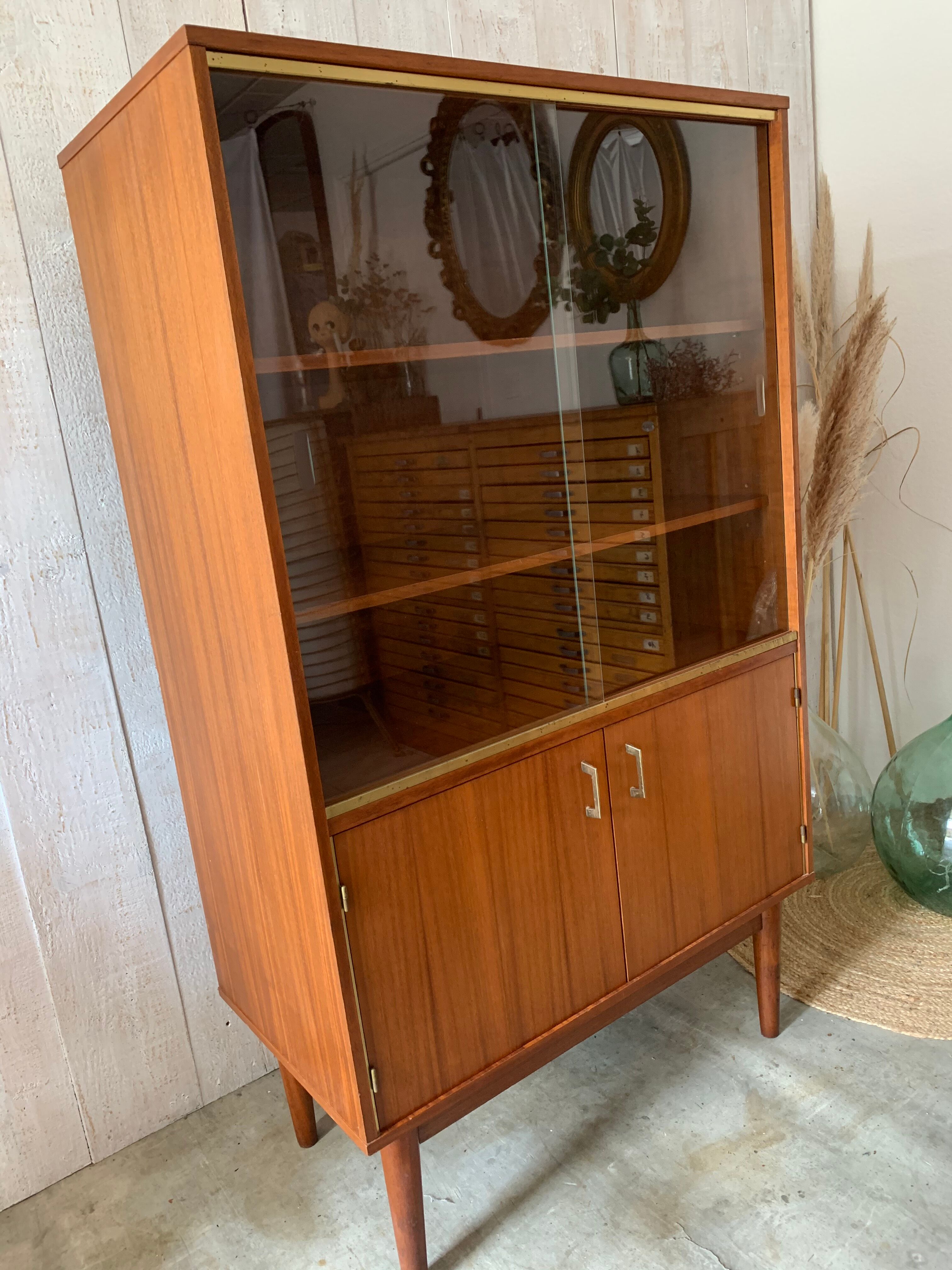 Vitrine vintage