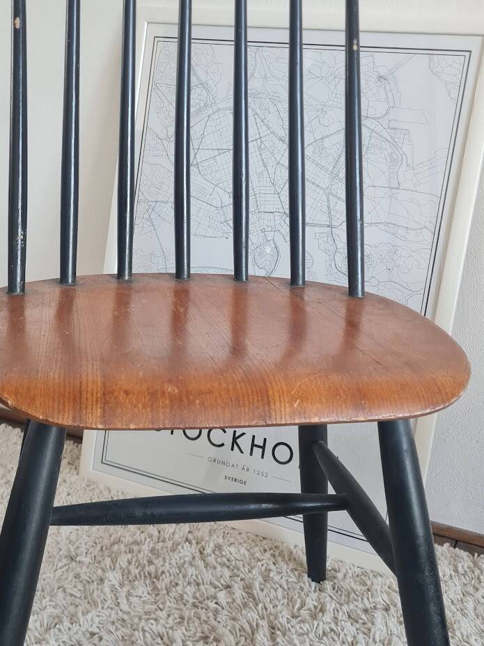 Pair of Scandinavian chairs model Fanett by Tapiovaara