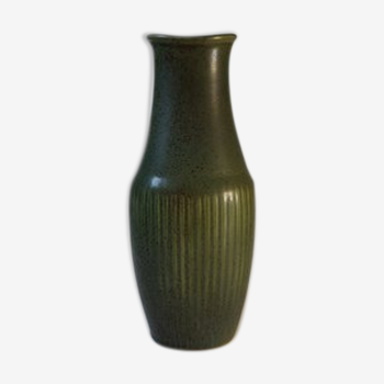 Vase, grez porcelain. collier series by gunnar nylund for rörstrand.  sweden 1936
