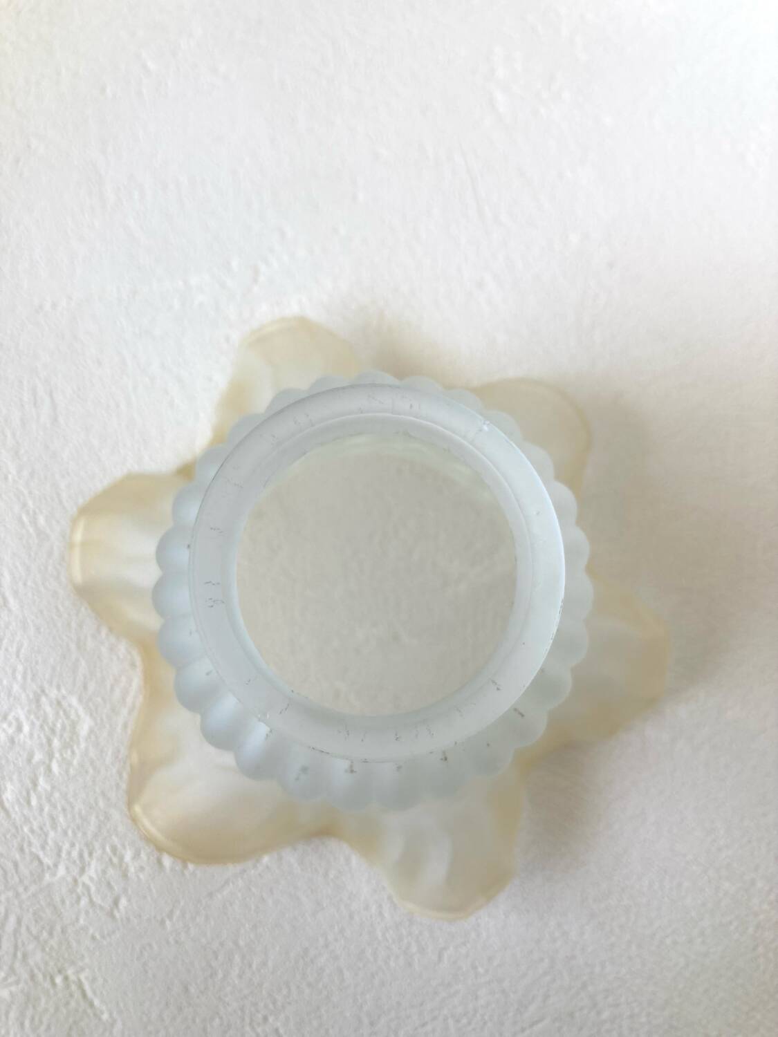 Tulip lampshade, antique frosted glass, white and golden pleated crown