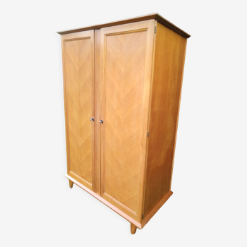 Armoire vintage pied compas