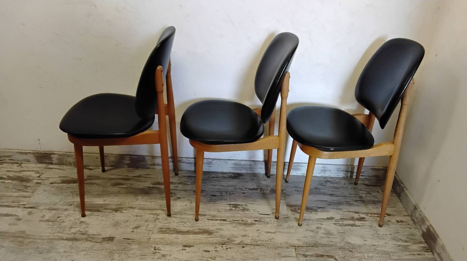 Baumann chairs