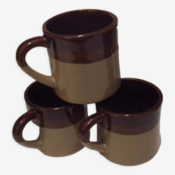 Set of 3 stoneware cups