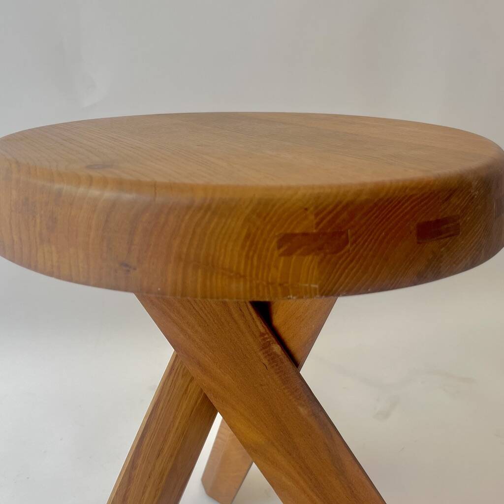 Tabouret vintage S31 en orme massif de Pierre Chapo vers 1970