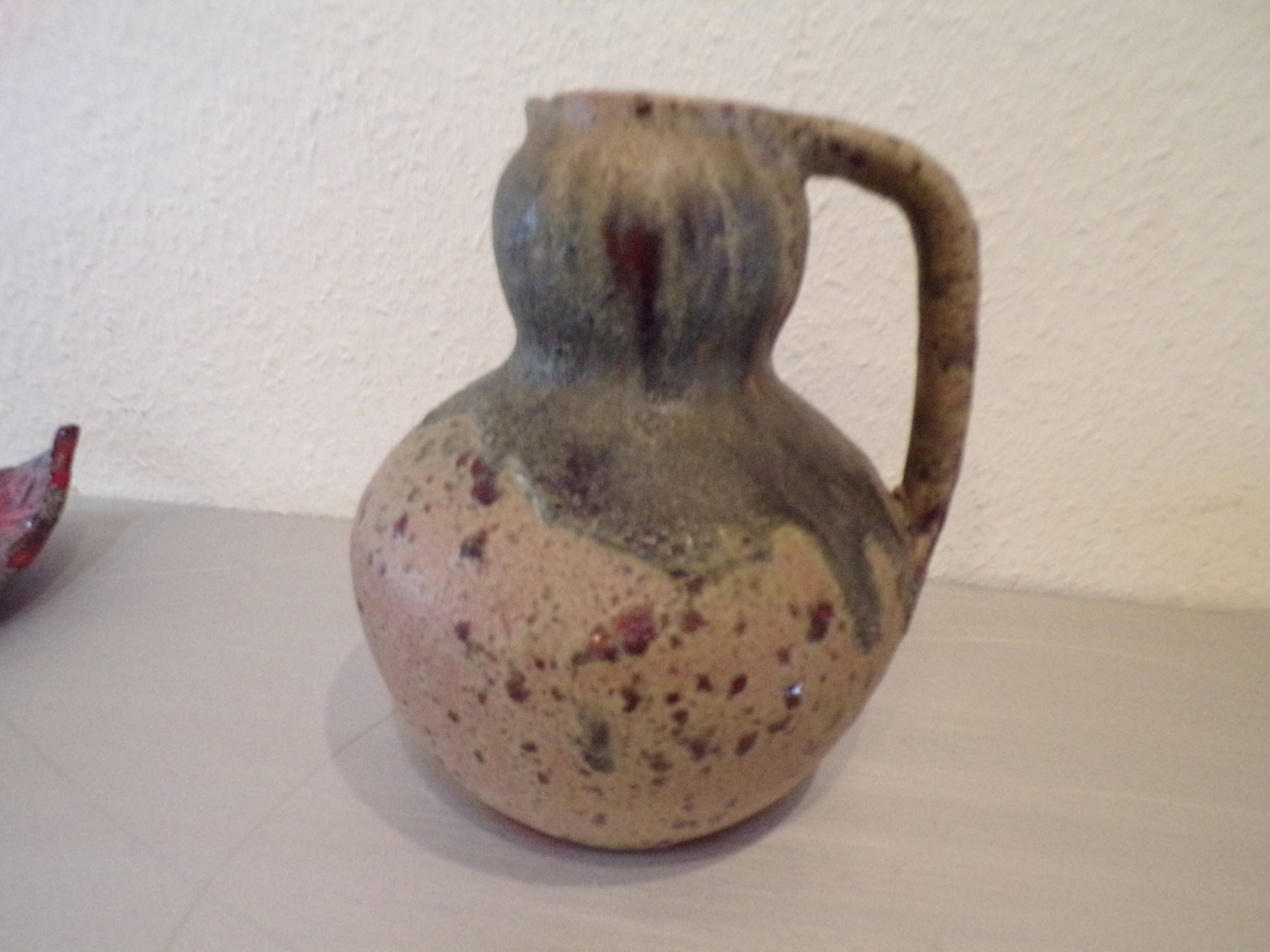 Designer pitcher Campo Piano publisher Orezza