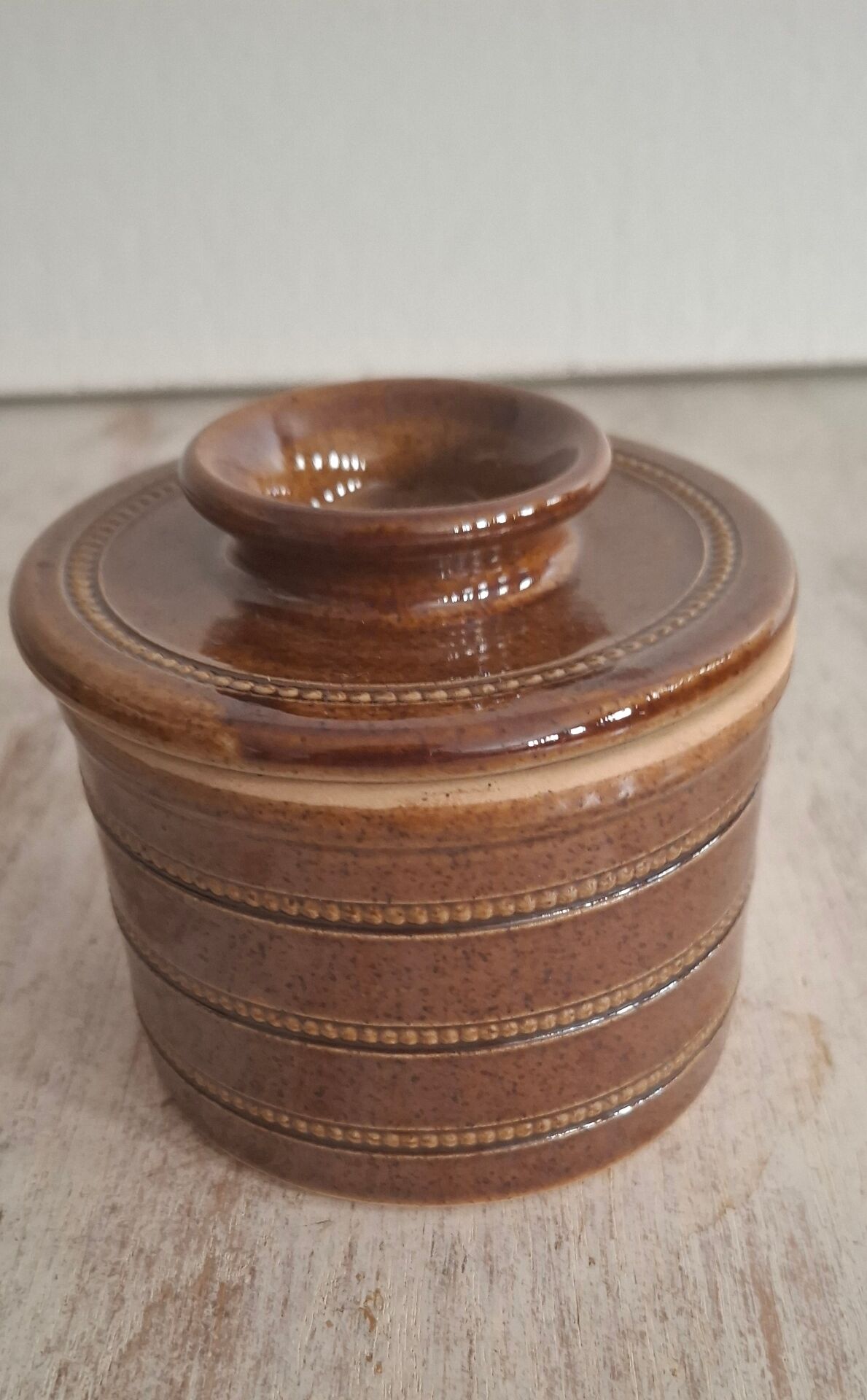 Water butter dish in stoneware