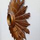 Grand miroir soleil des Pays-Bas en bois sculpté doré – années 60 m