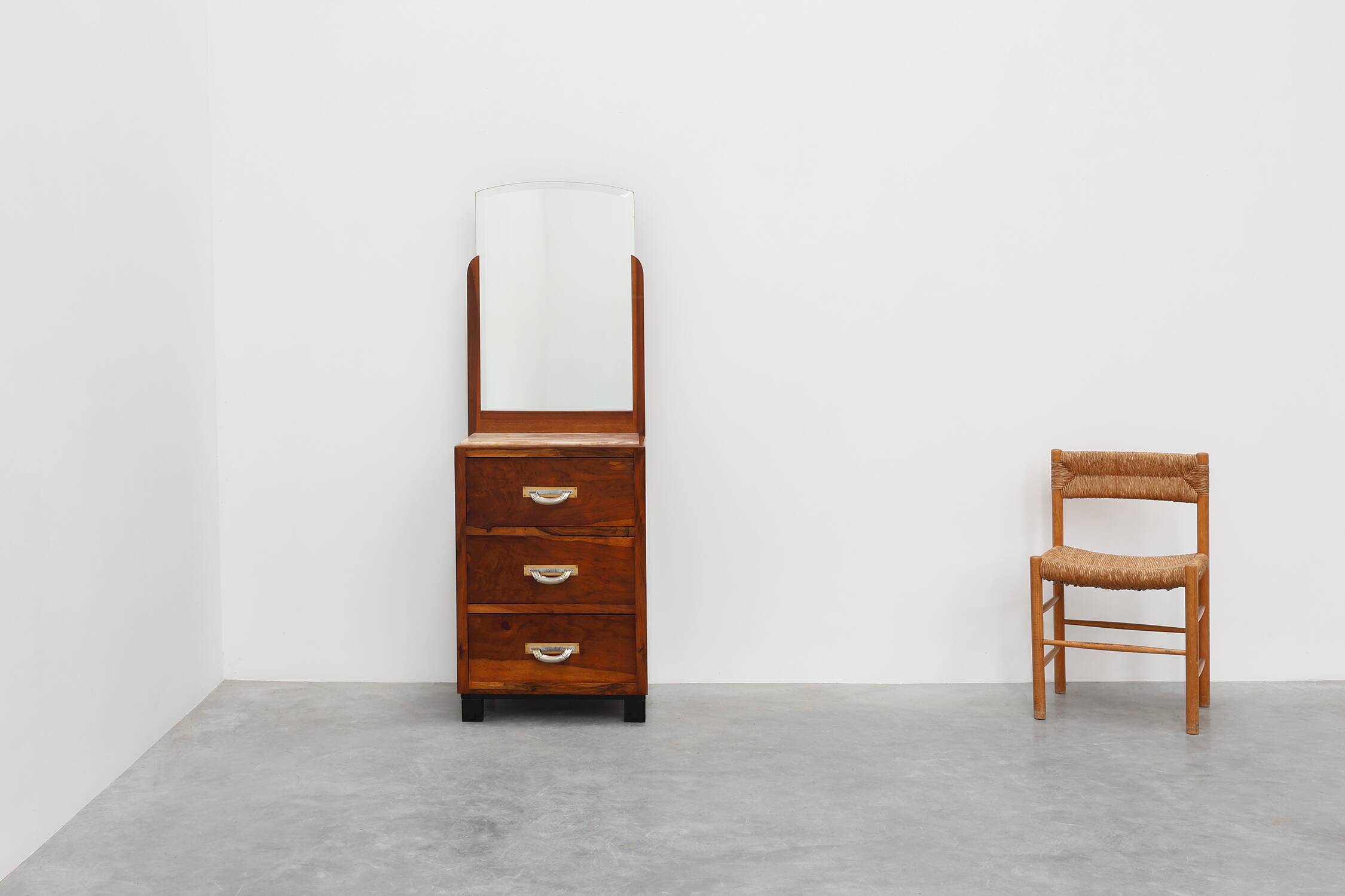 Commode, coiffeuse Art Déco avec miroir, France années 1930