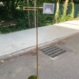Lampadaire italien en laiton doré à bras oscillant