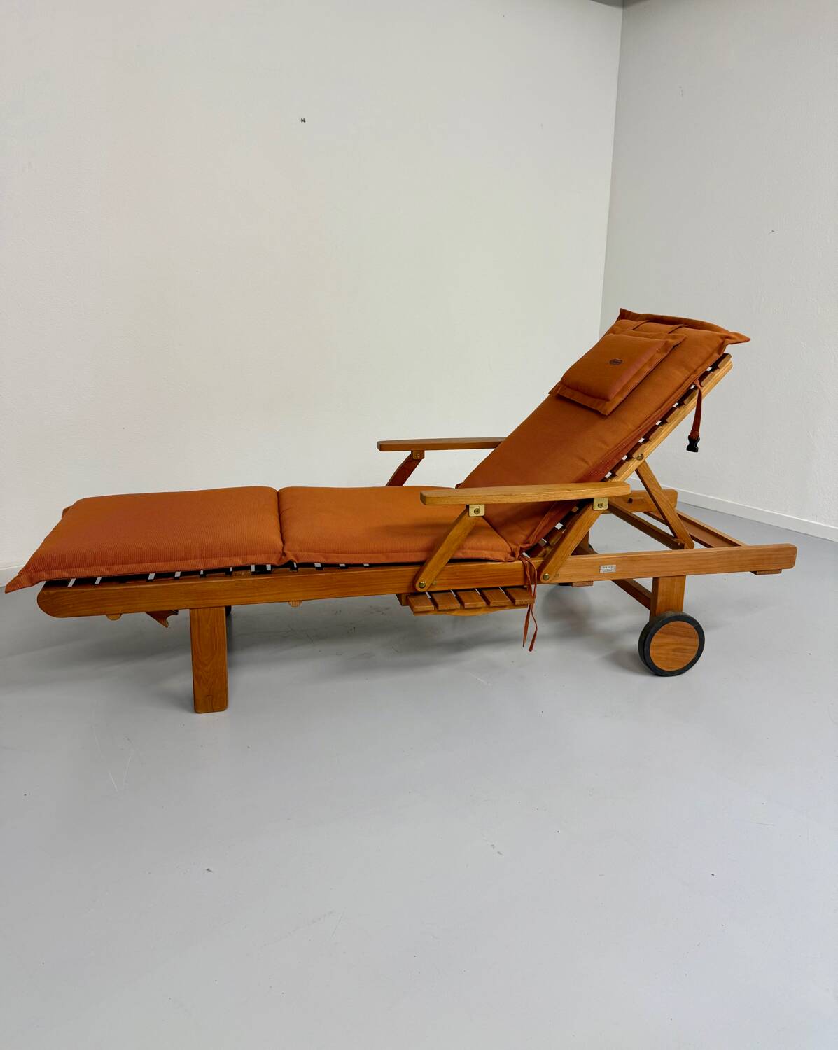Fischer Möbel design teak deckchairs from the 90s