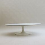 Table basse tulipe ovale blanche des années 1960 par Maurice Burke pour Arkana Uk