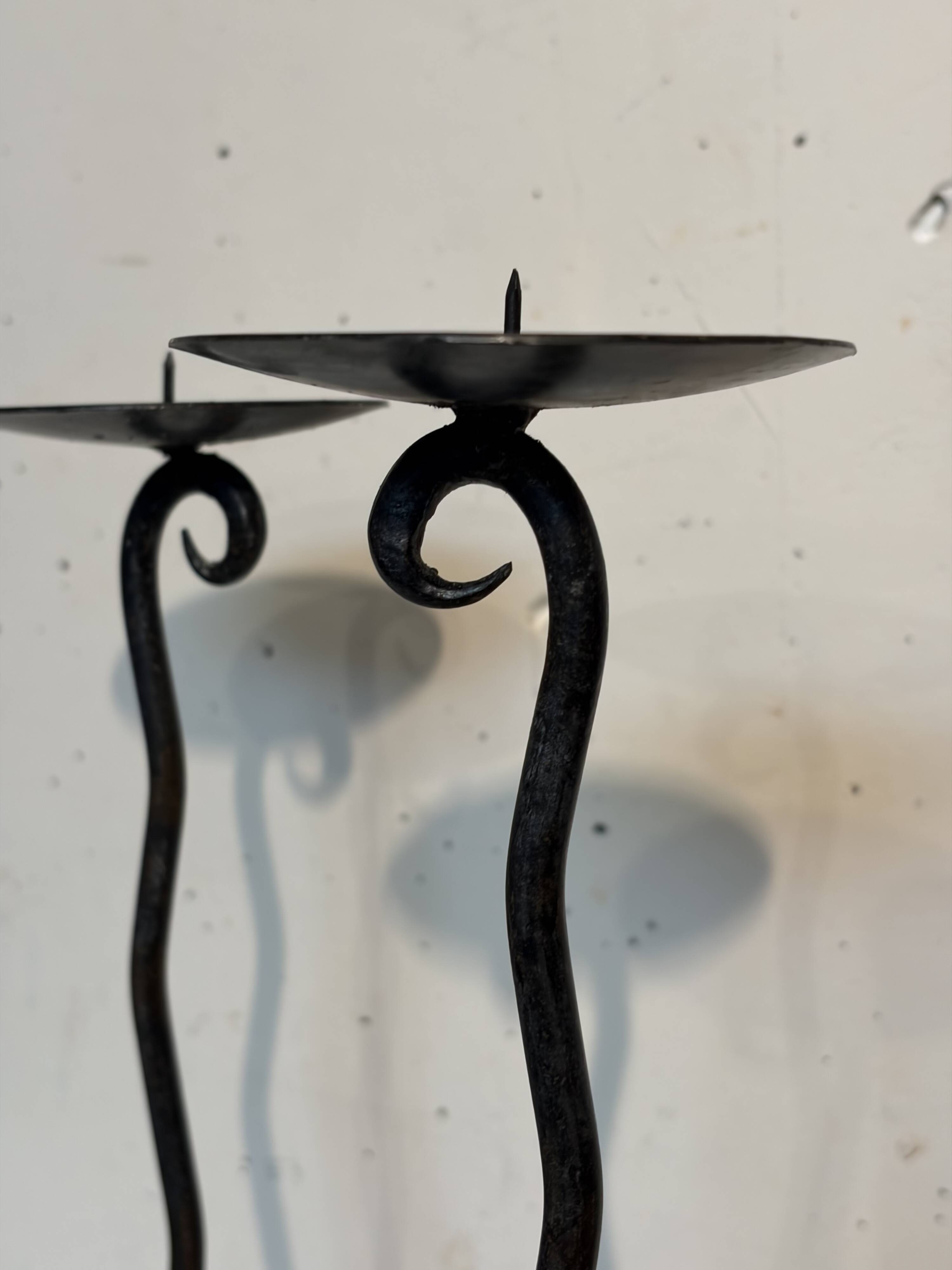 Paire de bougeoirs, Art populaire, 1950