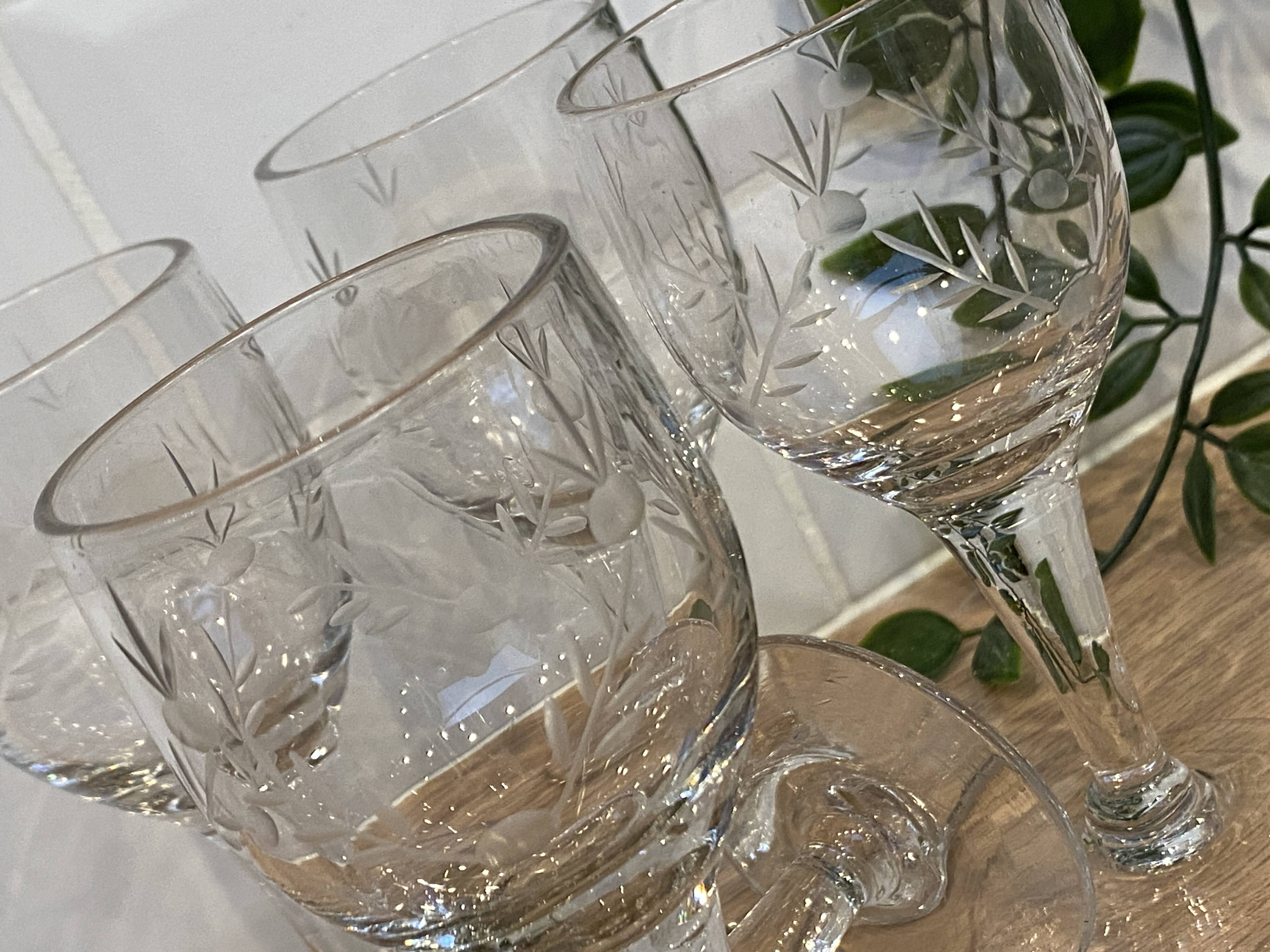 Set de 6 verres vin blanc gravés