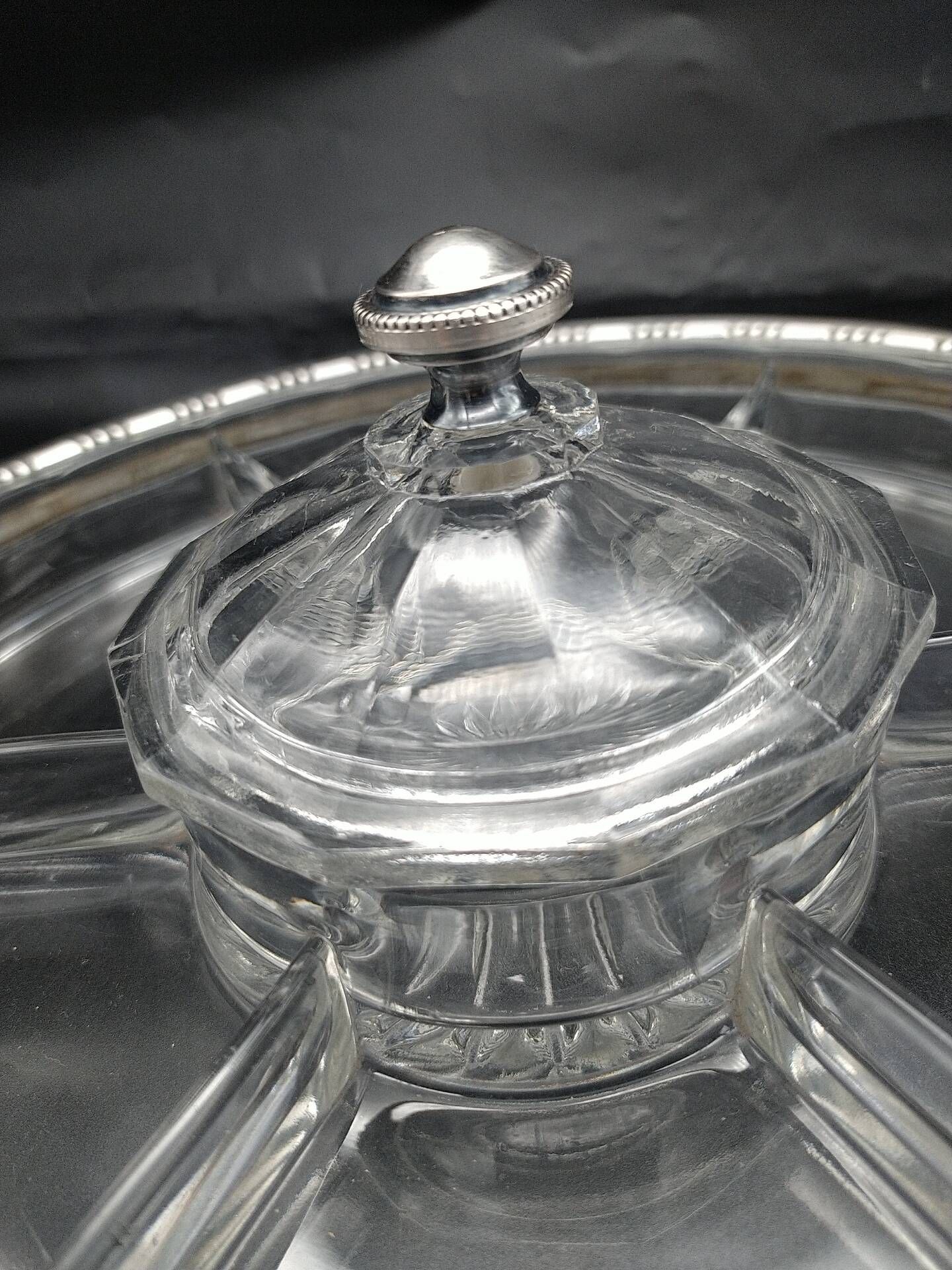 Art Deco servant in glass and solid silver.