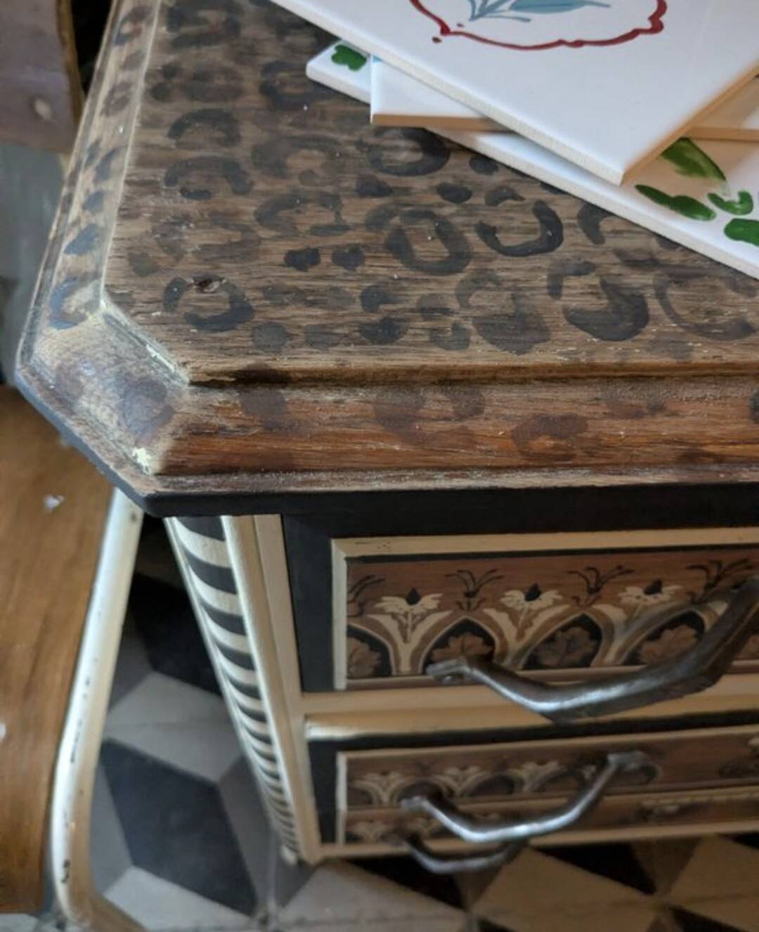 Commode Art deco