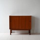 Armoire scandinave en teck avec portes coulissantes