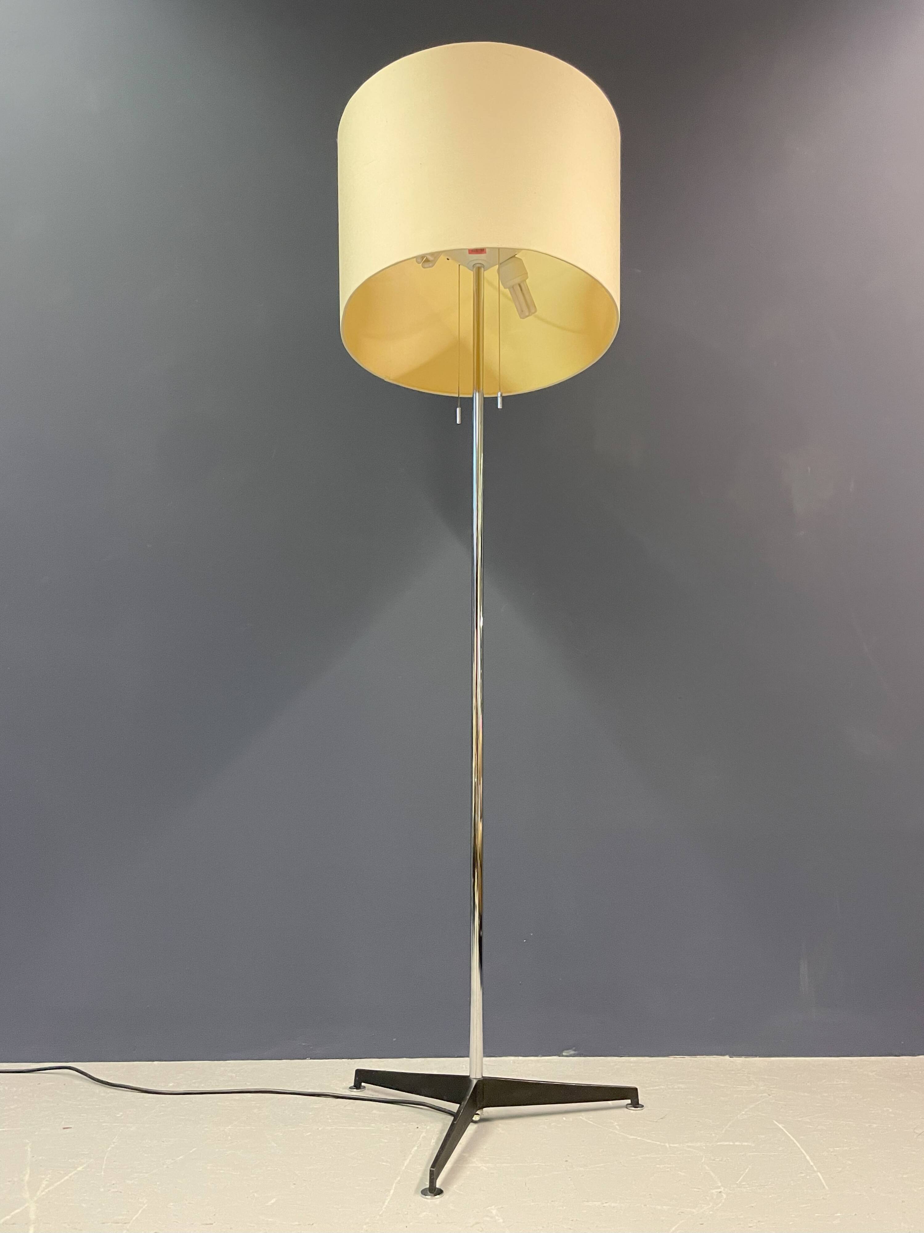 Large floor lamp (Staff brand)