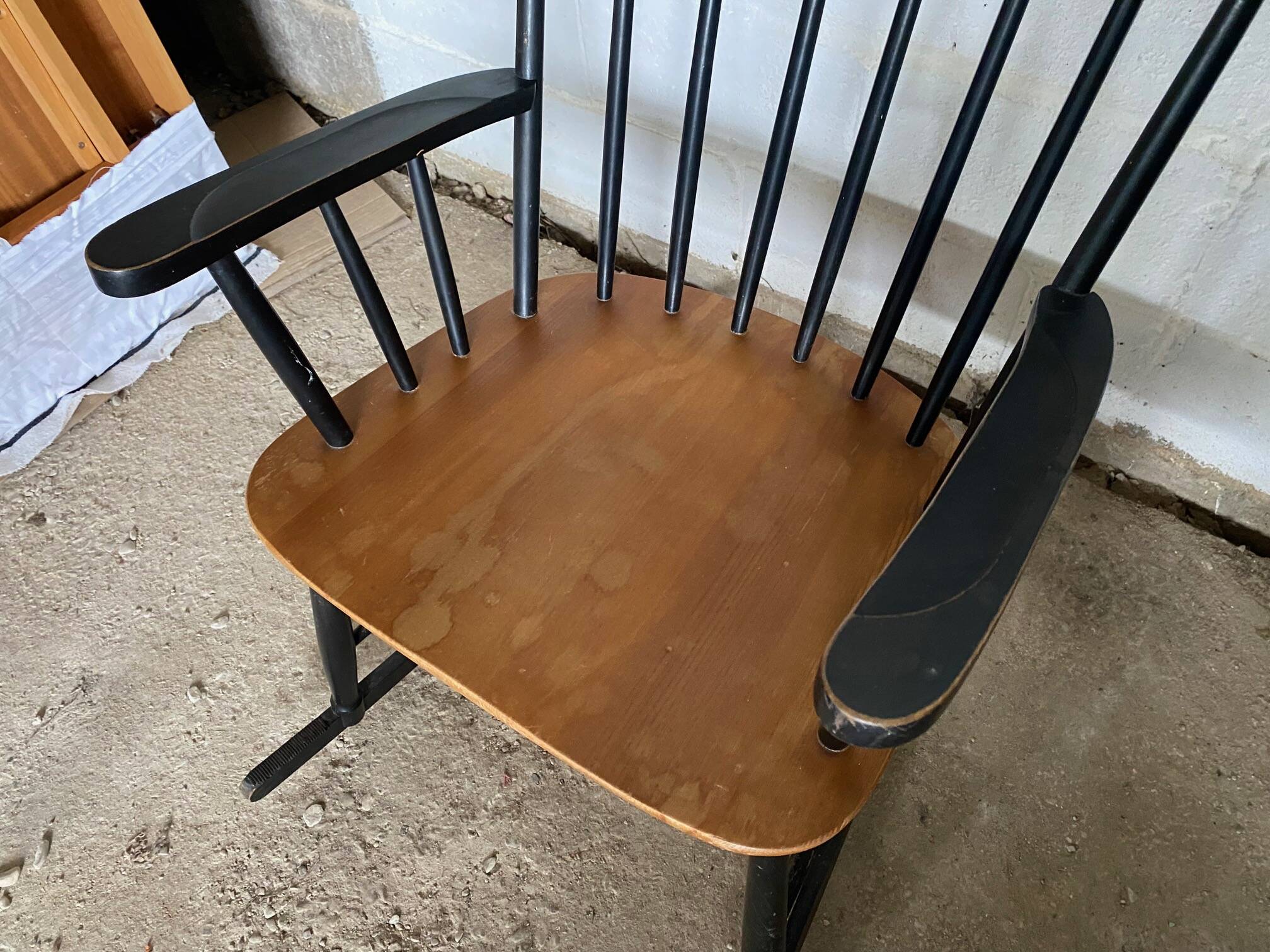 Rocking chair Scandinavian design attributed to Inge Andersson vintage 1960