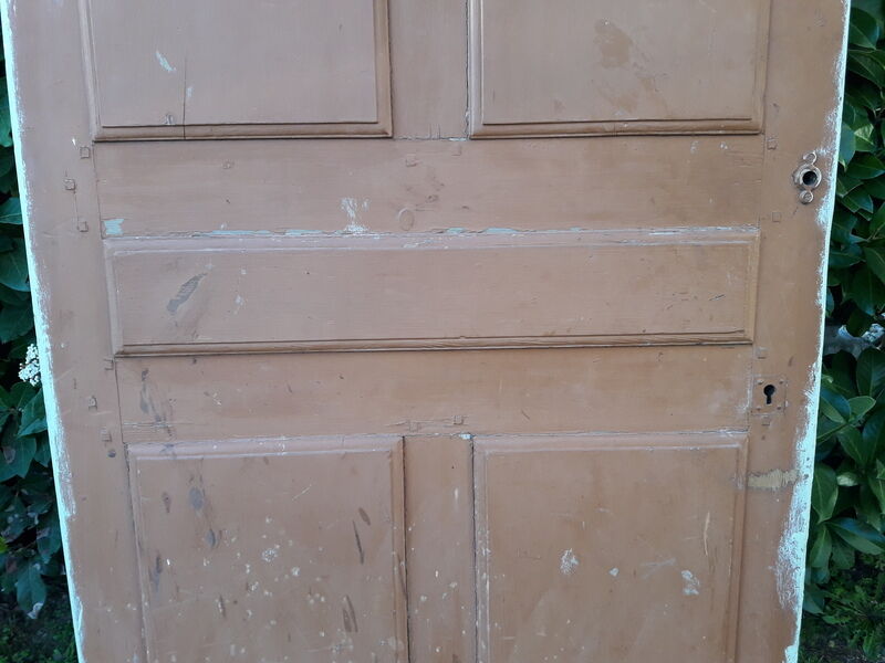 Door 231,5x94,5cm of communication formerly landing