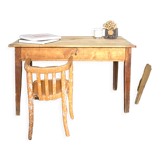 Coffee farmhouse table