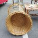 Paire de fauteuils bas en rotin