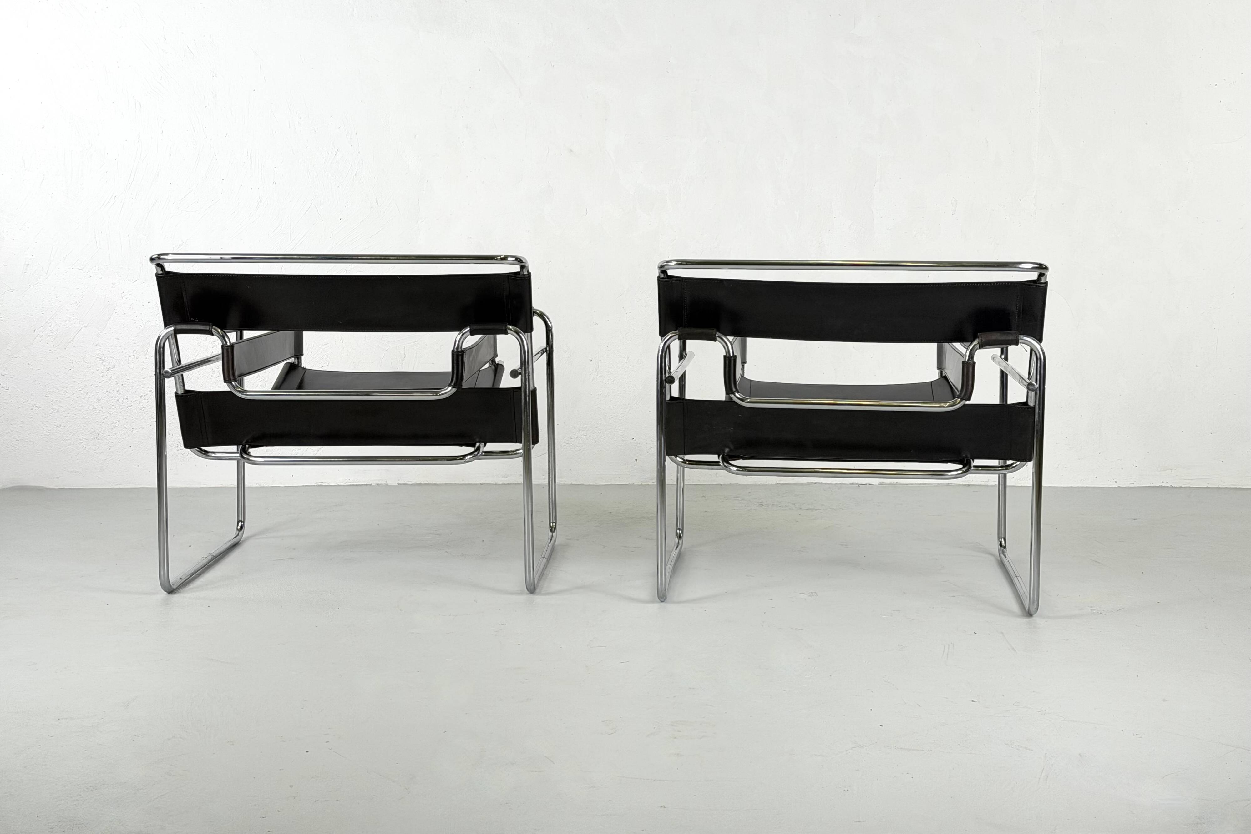 pair of Wassiily armchairs by Marcel Breuer for Gavina - 1960s