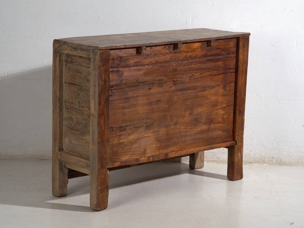 Chinese buffet with two doors in Gansu pine – China, around 1930