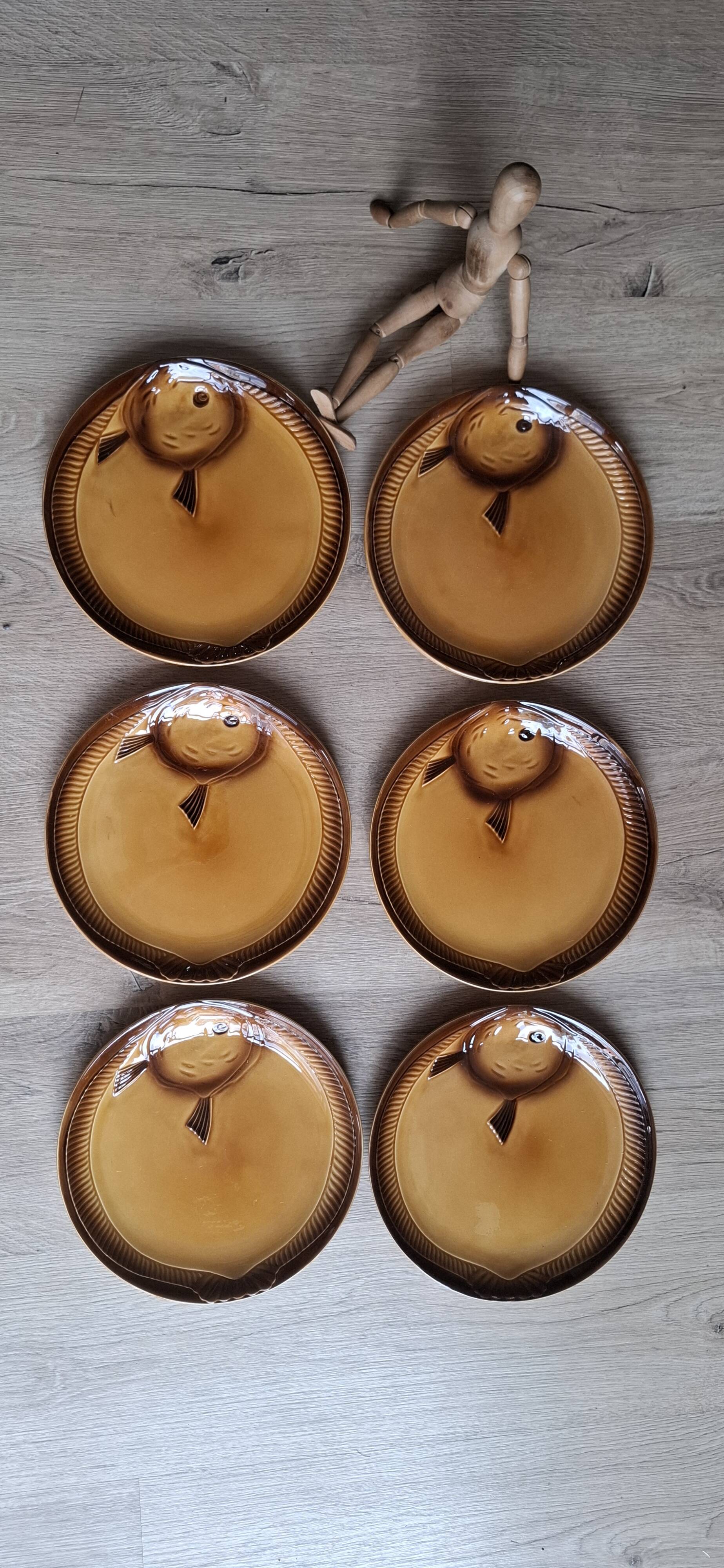 Set of 6 fish plates from Moulin des Loups