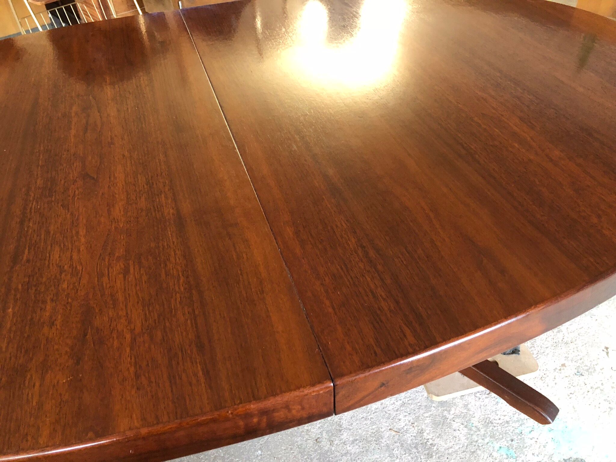 Extendable table in teak Baumann