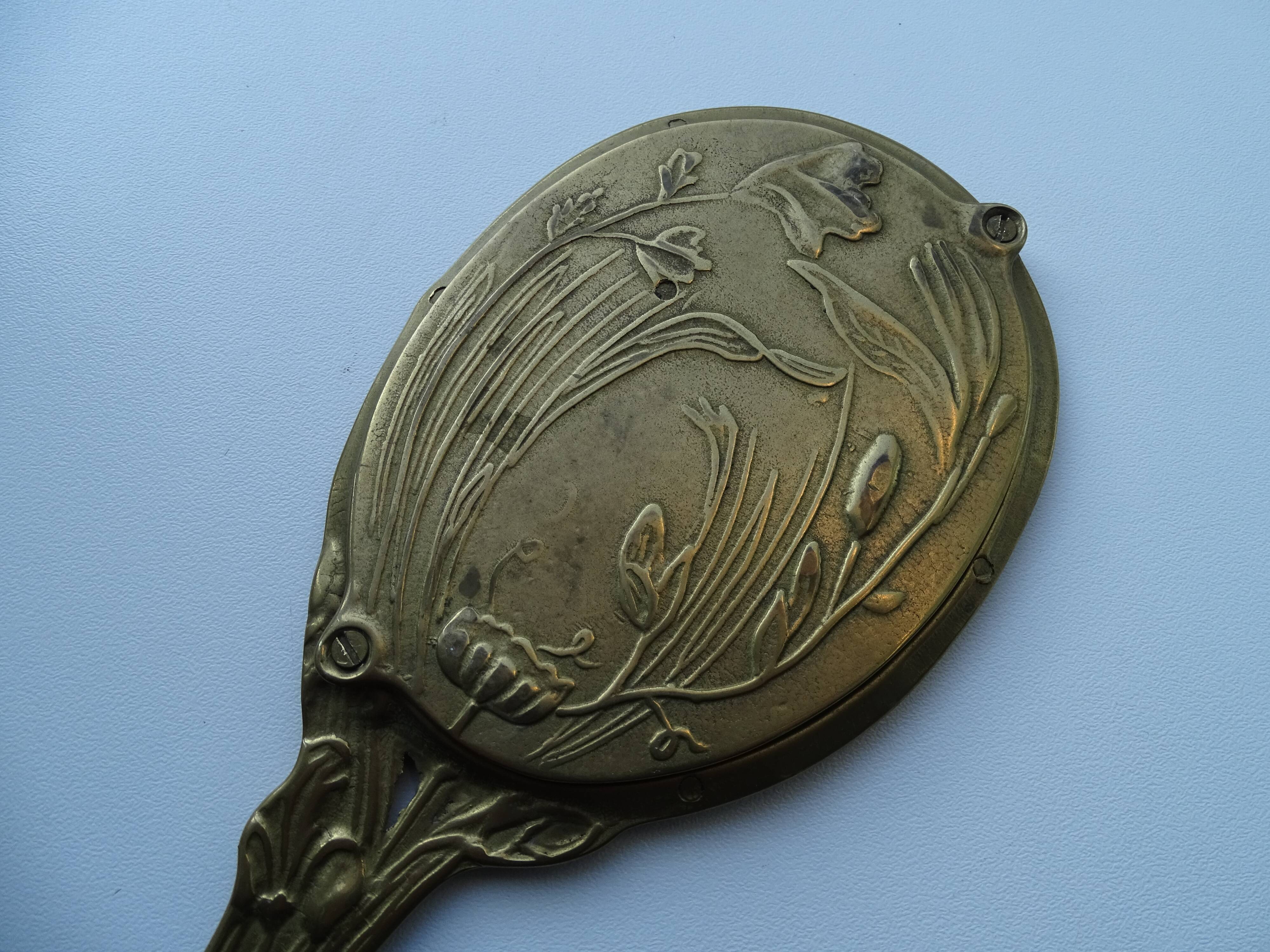 Hand-facing mirror bronze art nouveau style 1920