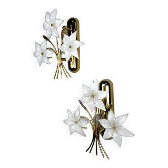 Pair of hibiscus floral sconces, Murano glass, Italy, 1970s