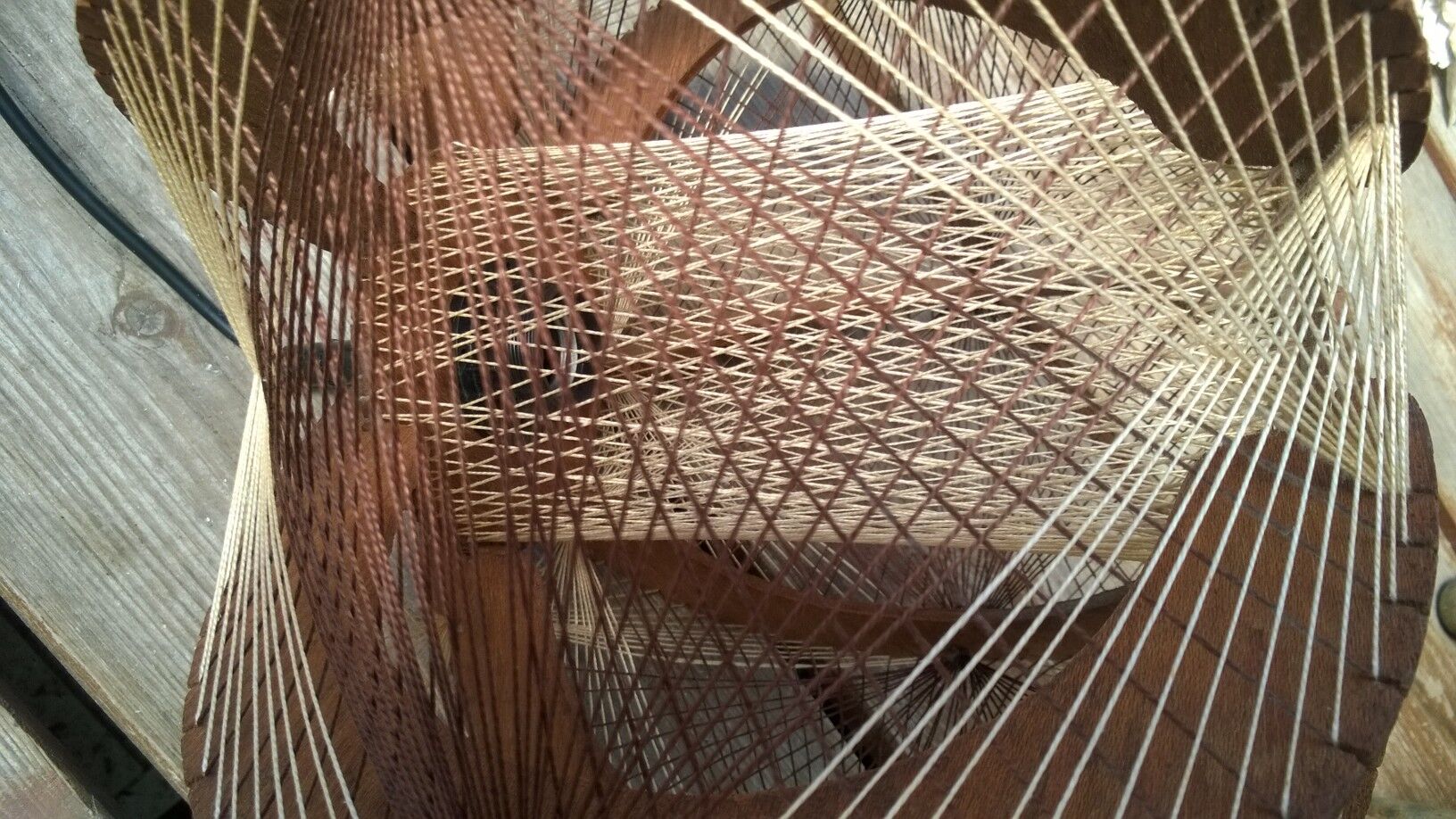 Suspension scandinave bois et fils 1970