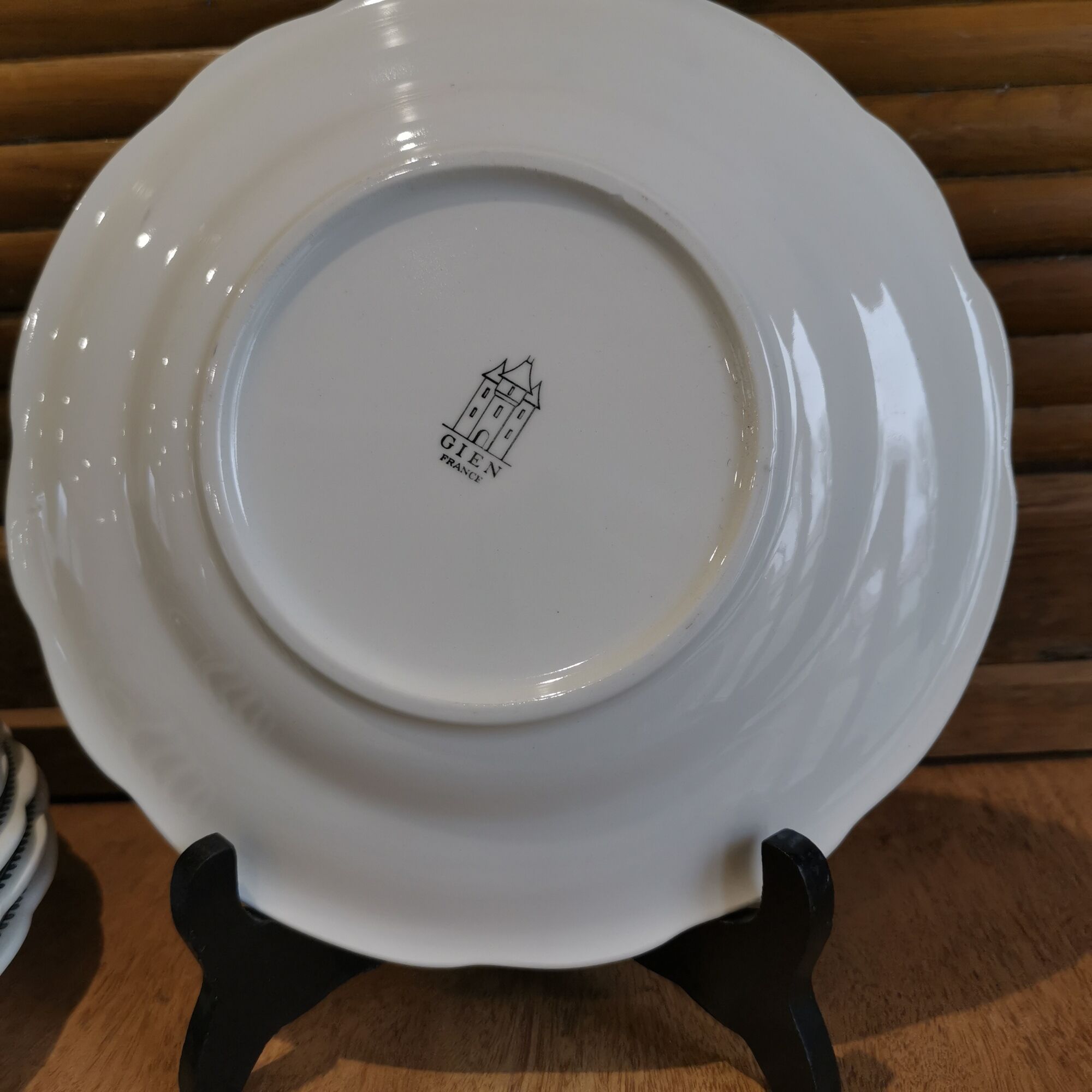 Set of 6 talking plates on "the language of flowers" in Gien earthenware