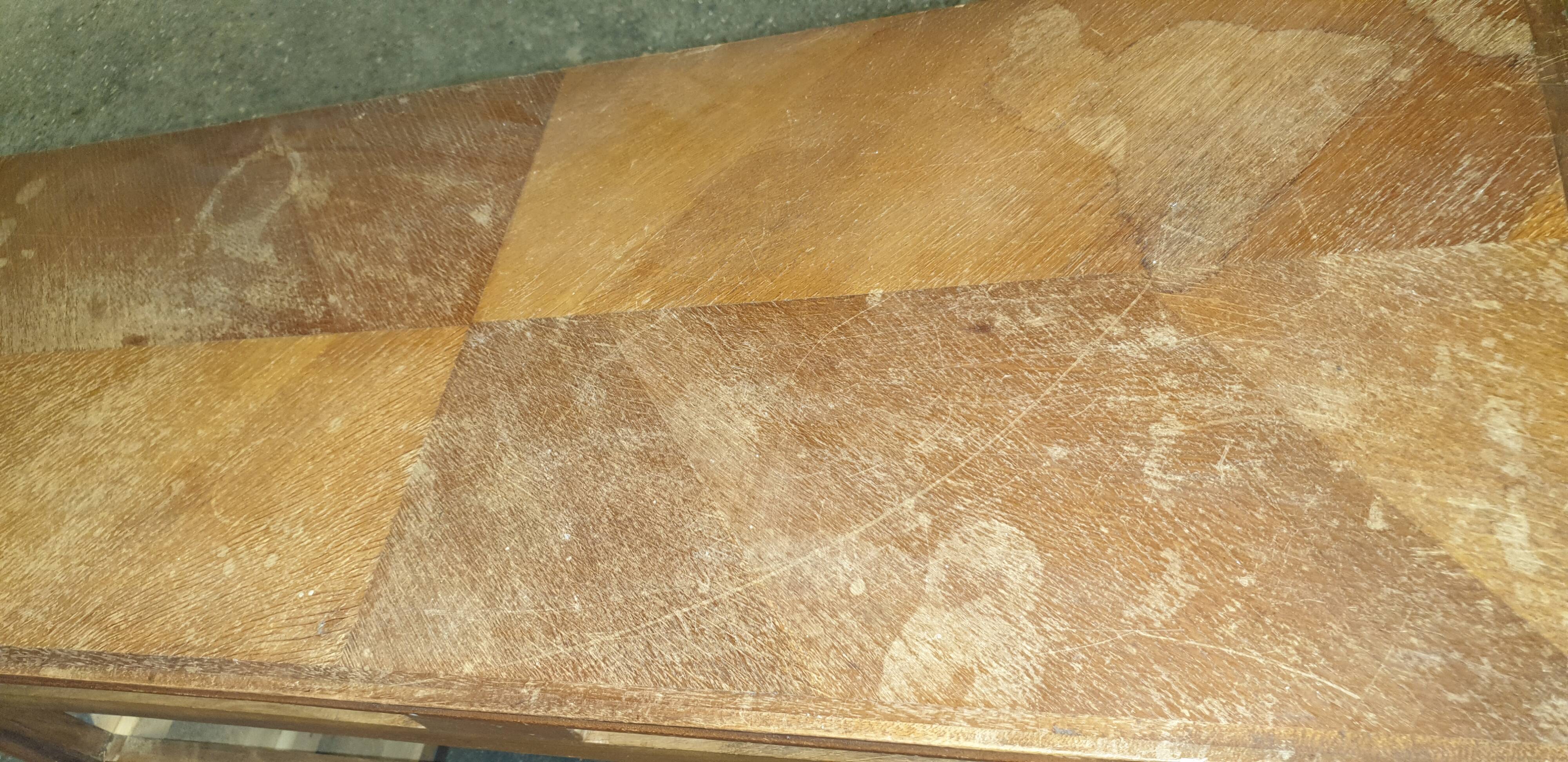 Art Deco chest of drawers